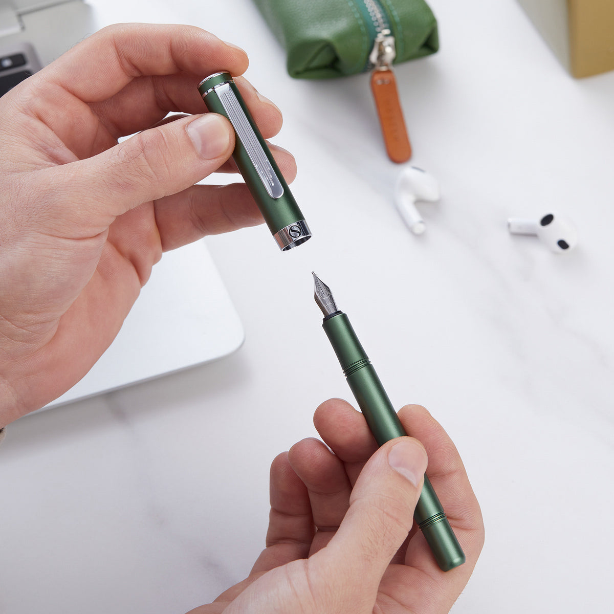 Scriveiner Pocket Pen Matt Green Fountain Pen - Medium Nib